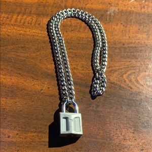 Lock Chain